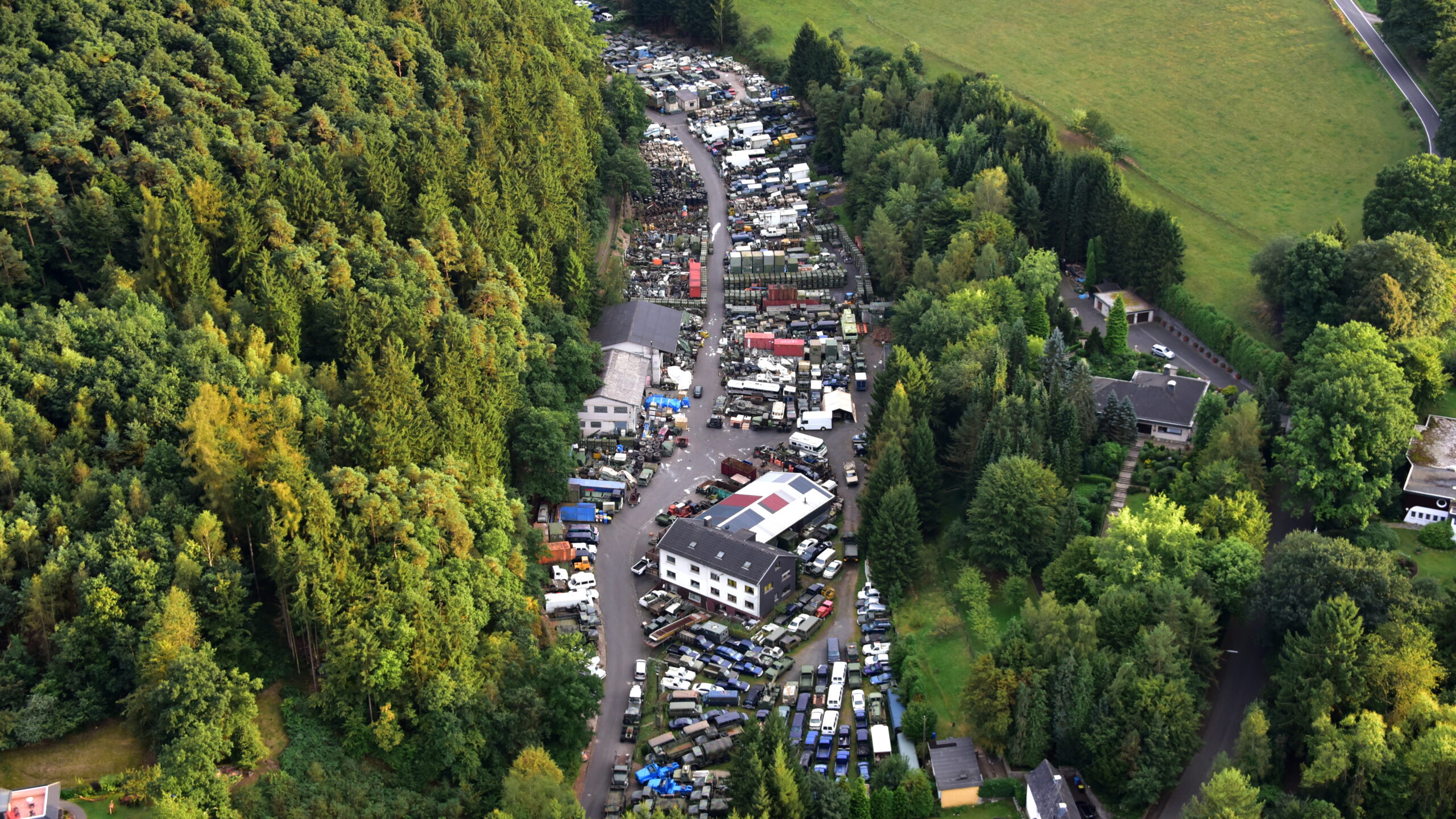 Michael Manousakis Ehefrau